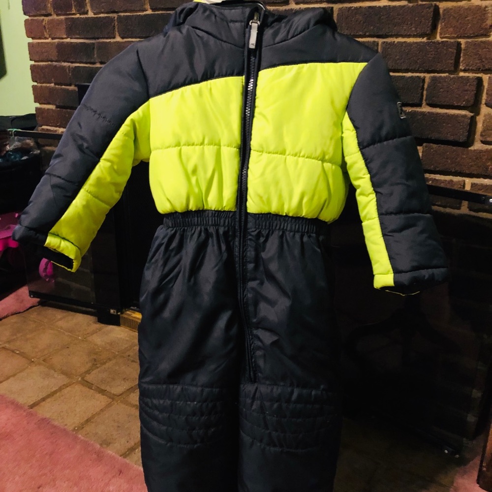R WAY 2T Snowsuit New